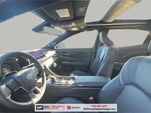 New 2026 Toyota Crown Platinum image 11