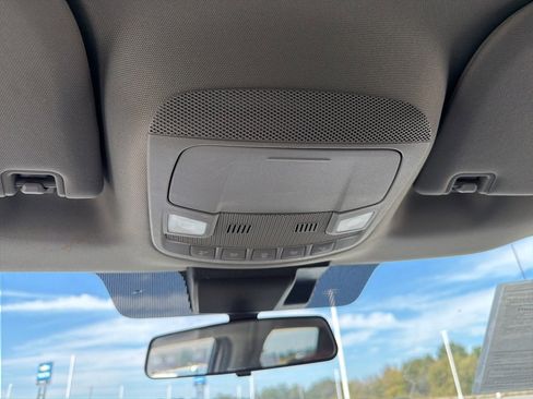 Used 2020 Ford F150 XLT image 18