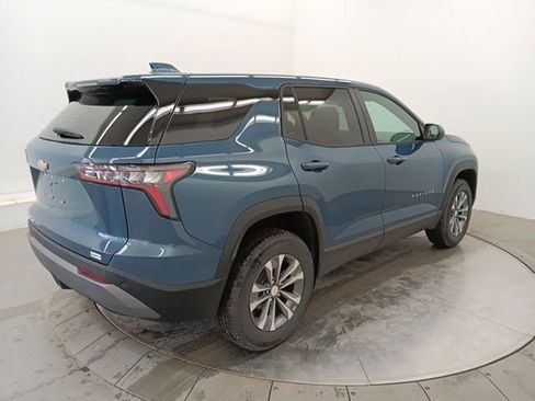 New 2026 Chevrolet Equinox LT AWD/4WD image 23