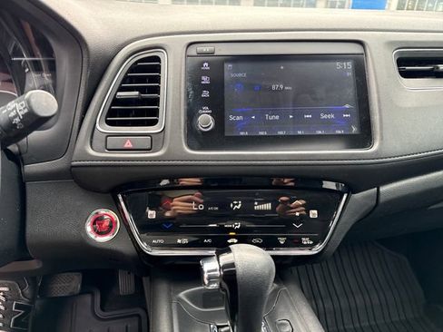 Used 2019 Honda HR-V EX image 21