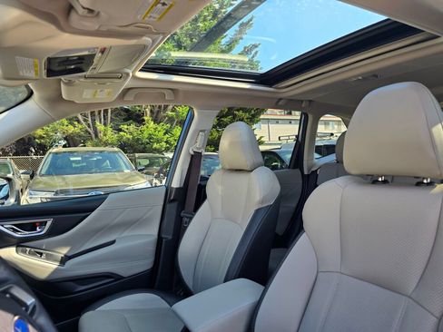 Used 2019 Subaru Forester Limited AWD/4WD image 21