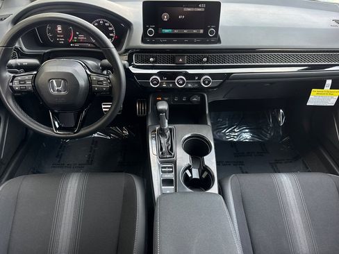Used 2025 Honda Civic Sport image 13