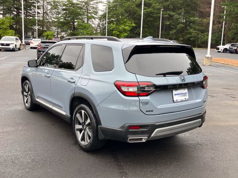 Certified 2024 Honda Pilot Elite image 8