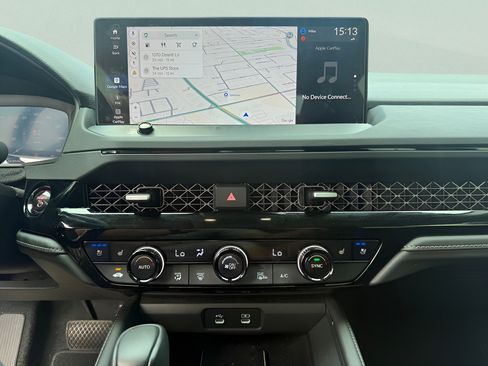 Used 2024 Honda Accord Touring image 18