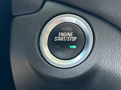 Used 2022 Chevrolet Equinox LT AWD/4WD image 22