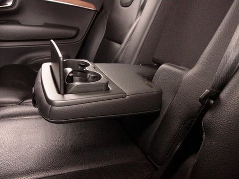 Certified 2022 Volvo XC90 T6 Momentum w/ Protection Package image 35