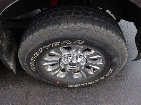 Used 2017 Ford F250 King Ranch image 4