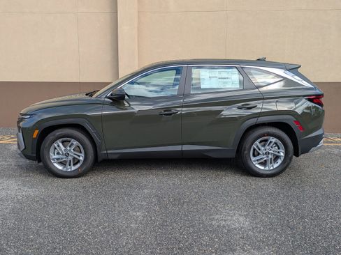 New 2026 Hyundai Tucson SE image 9