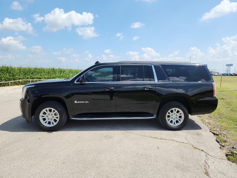 Used 2018 GMC Yukon XL SLT RWD image 4