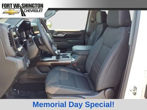 Used 2024 Chevrolet Silverado 1500 RST w/ Convenience Package II AWD/4WD image 8