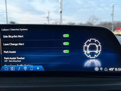 Certified 2024 Cadillac XT4 Sport AWD/4WD image 35