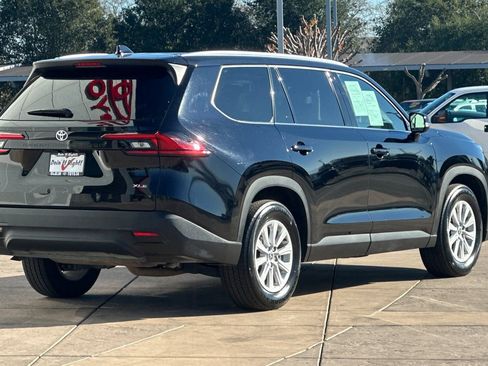 Certified 2025 Toyota Grand Highlander AWD image 4