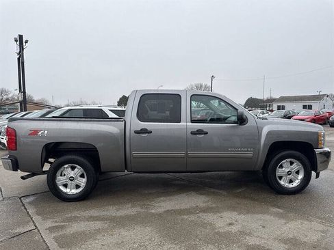 Used 2013 Chevrolet Silverado 1500 LT w/ All-Star Edition AWD/4WD image 9