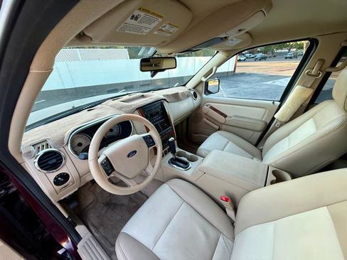 Used 2006 Ford Explorer Eddie Bauer image 14