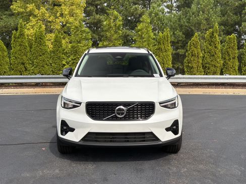 Used 2026 Volvo XC40 B5 Ultra w/ Protection Package Premier AWD/4WD image 13