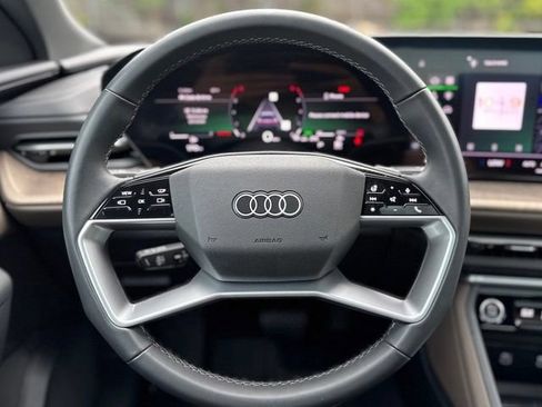 Certified 2025 Audi Q5 Premium Plus w/ Premium Plus AWD/4WD image 18