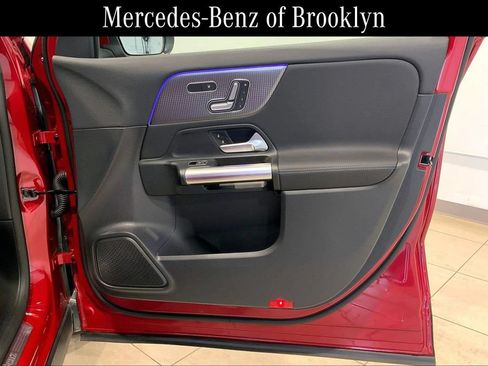 Certified 2023 Mercedes-Benz GLA 250 4MATIC image 22