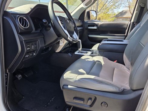 Used 2020 Toyota Tundra SR5 w/ SR5 Leather Package image 13