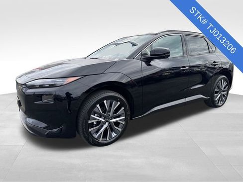 New 2026 Subaru Solterra image 3