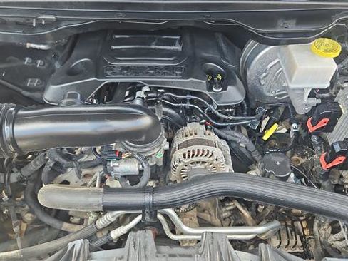 Used 2019 RAM 1500 Tradesman w/ Level 1 Equipment Group AWD/4WD image 29