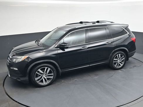 Used 2016 Honda Pilot Elite image 25