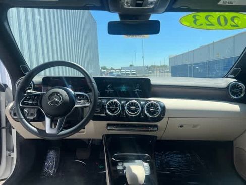 Used 2023 Mercedes-Benz CLA 250 image 16