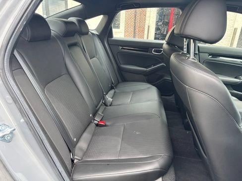 Used 2025 Honda Civic Sport image 12
