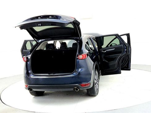 Used 2018 MAZDA CX-5 Touring w/ Preferred Equipment Package image 11