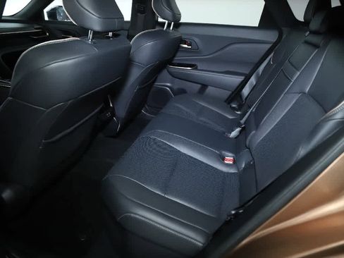 Certified 2025 Toyota Crown Signia AWD/4WD image 14