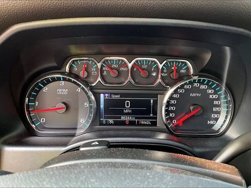Used 2018 Chevrolet Silverado 1500 LT w/ All Star Edition AWD/4WD image 20