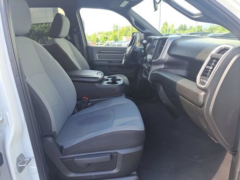 Used 2022 RAM 2500 Big Horn w/ Cold Weather Group AWD/4WD image 29