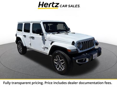 Used 2025 Jeep Wrangler Unlimited Sahara AWD/4WD image 1