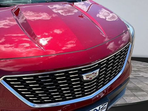 Used 2019 Cadillac XT4 Premium Luxury AWD/4WD image 34