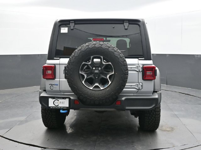 Used 2023 Jeep Wrangler Unlimited Rubicon 4xe w/ Cold Weather Group AWD/4WD image 5