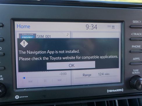 Used 2021 Toyota RAV4 XLE image 10