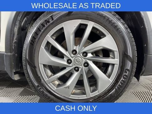 Used 2015 Nissan Rogue SL w/ SL Premium Package image 12