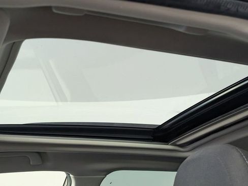 Used 2021 Subaru Forester Premium image 12