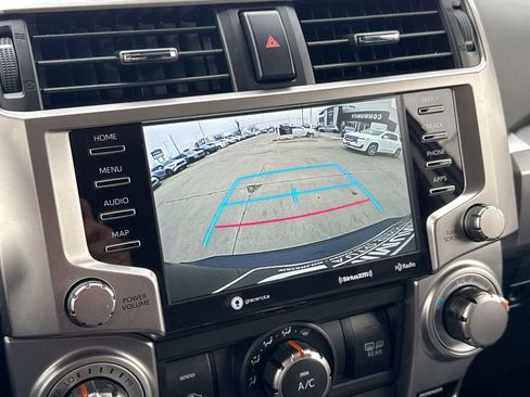 Used 2020 Toyota 4Runner SR5 Premium image 15