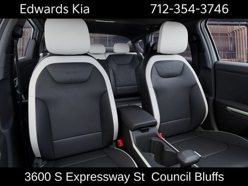 New 2026 Kia K4 EX FWD image 17