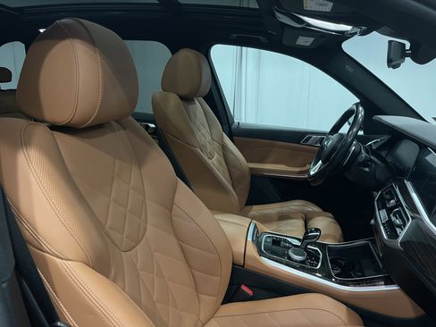 Used 2023 BMW X5 xDrive40i w/ Premium Package image 16