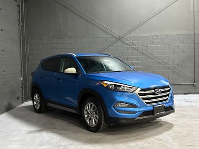 Used 2017 Hyundai Tucson SE w/ SE Popular Package 02