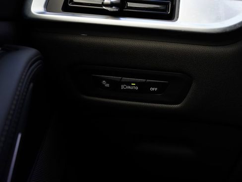 Used 2024 BMW X5 sDrive40i w/ M Sport Package RWD image 29