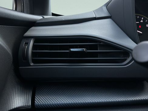 Certified 2025 Subaru Crosstrek 2.5i Sport w/ Crosstrek Mirror Package AWD/4WD image 19