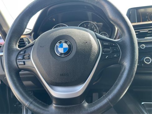 Used 2014 BMW 328i xDrive Sedan AWD/4WD image 18