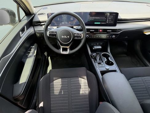 New 2026 Kia K5 LXS FWD image 15