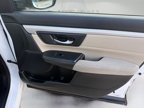 Used 2019 Honda CR-V LX image 32