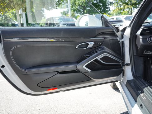 Used 2018 Porsche 911 Turbo S AWD/4WD image 13