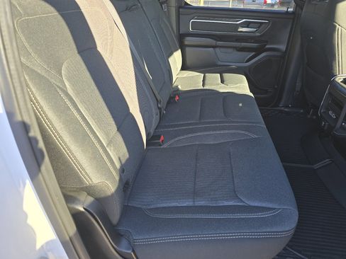 Used 2019 RAM 1500 Big Horn image 30