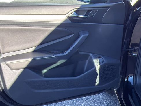 Used 2024 Volkswagen Jetta S image 23