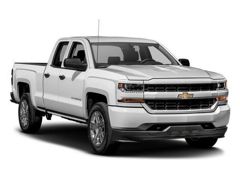 Used 2017 Chevrolet Silverado 1500 Custom w/ Custom Convenience Package RWD image 42